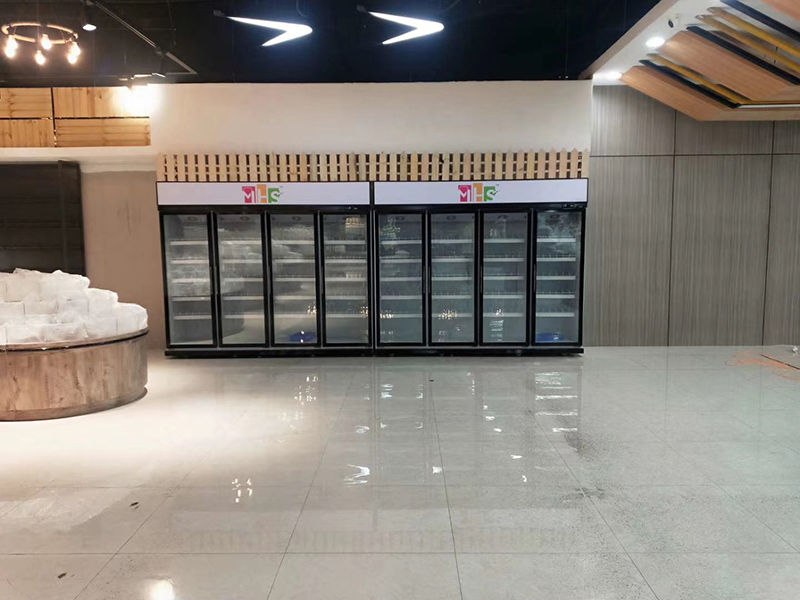 饮料柜